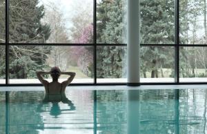 Bazén v ubytování Marienkron - Retreat & Health Resort nebo v jeho okolí