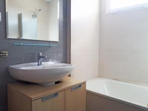 Koupelna v ubytování Apartamentos Doña Carmen 3000