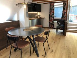 Фотография из галереи Style Apartments by Mieze Schindler в Санкт-Вольфганге +17 фотографий