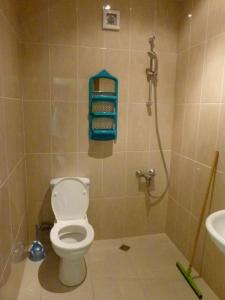 Kylpyhuone majoituspaikassa Why Me Eco-friendly Rooms