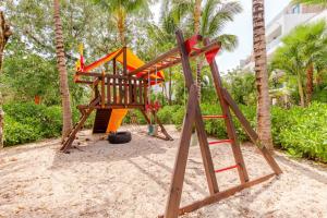 Herní místnost nebo prostor pro děti v ubytování Condo Maxim E 305 Condo