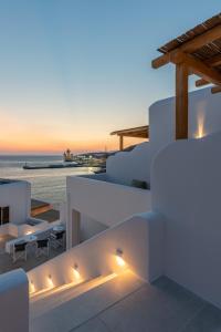 Uma varanda ou terraço em Avra Mykonos
