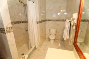 Kopalnica v nastanitvi Rayon Hotel