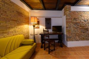 TV a/nebo společenská místnost v ubytování CASA DEL MEDIOEVO + 34 fotografií