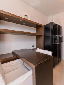 Photo de la galerie de l'établissement Super Premium Two Bedroom Suite on Vitosha Boulevard, à Sofia
