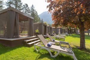 Um jardim em Fairmont Hot Springs Resort