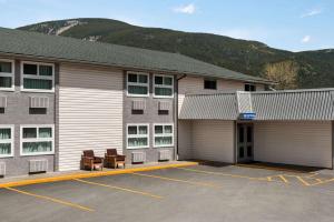 Gallery image of Travelodge by Wyndham Blairmore in Blairmore