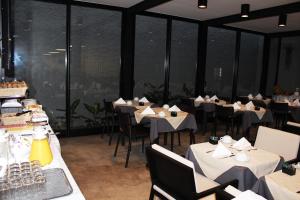 Ресторан / где поесть в Apartamentos Turisticos Paraiso