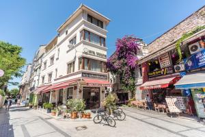 a street in a city with a building at Tayahatun Hotel in Istanbul
