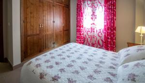 Posteľ alebo postele v izbe v ubytovaní Apartamento Paseo Maritimo 27