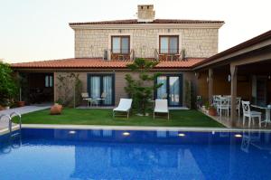 Gallery image of Fehmi Bey Alacati in Alacati