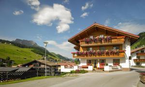Gallery image of Pension Regina in Lech am Arlberg