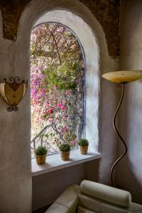 A seating area at Casa Azul at Masia Nur Sitges, Adults only