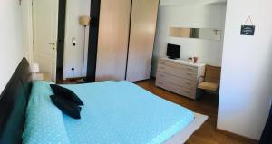 Posteľ alebo postele v izbe v ubytovaní Ledonia Apartment