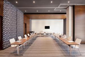 Konferenční prostory v ubytování Hyatt Place Dubai Wasl District Residences + 37 fotografií