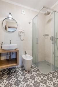 Ванная комната в Contrada del Nonno Apartments (city center - private parking on-site)