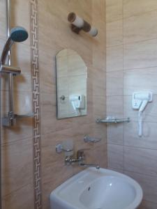 Ванная комната в Hotel Sirena
