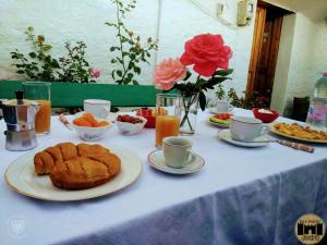 Opțiuni de mic dejun disponibile oaspeților de la Bed & Breakfast JOSIPH