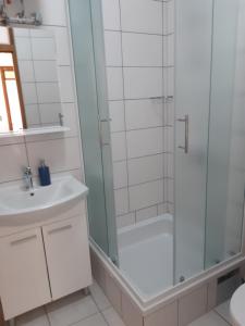 Koupelna v ubytování Apartmani Frano