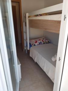 Postel nebo postele na pokoji v ubytování Apartmani Frano