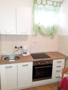 Gallery image of Apartmani Beroš in Jelsa