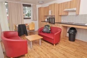 Gallery image of Perth Youth Hostel and Apartments in Perth