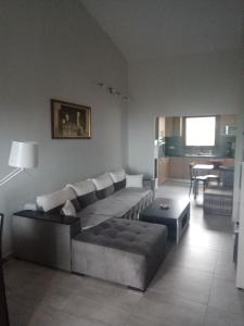 Gallery image of Ear in Kavala
