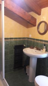 Koupelna v ubytování Casa rural Albina