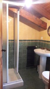 Koupelna v ubytování Casa rural Albina + 37 fotografií