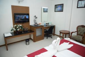 TV a/nebo společenská místnost v ubytování Moskva Hotel