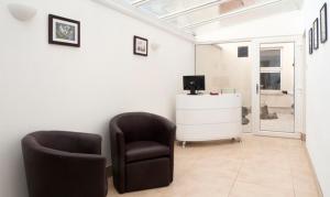 The lobby or reception area at Park Lodge 