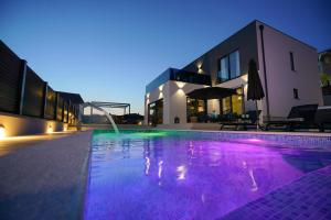 Bazén v ubytovaní Villa Terrazza alebo v jeho blízkosti