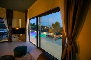 Bazén v ubytovaní Villa Terrazza alebo v jeho blízkosti