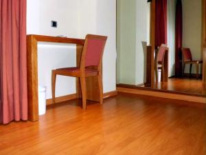 A seating area at Hotel Vila do Alba