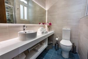Bilik mandi di The Shipwright's Lodge