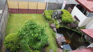 Taman di luar Walking Pilgrimage Hotel Tokiwa Ryokan