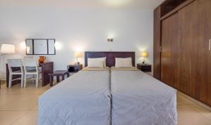 アヤナパにあるMarisMare Apartmentsのギャラリーの写真