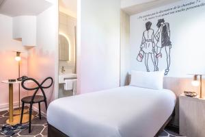 Postel nebo postele na pokoji v ubytování ibis Styles Sceaux Paris Sud