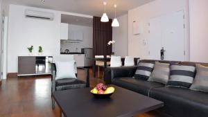 Ruang duduk di Residence26