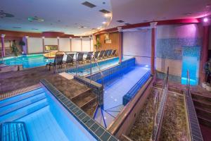 Bazén v ubytování Hotel Therma Dunajská Streda nebo v jeho okolí