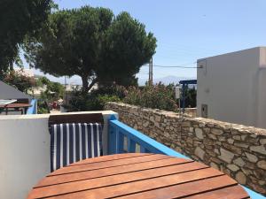 A balcony or terrace at Studios Panorama Drios
