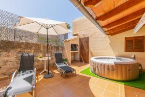 Patio nebo venkovní prostory v ubytování Holiday Home S'Arraval