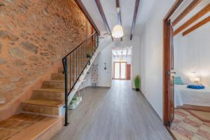 Fotografie z fotogalerie ubytování Holiday Home S'Arraval v destinaci Maria de la Salut