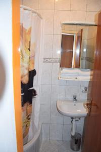 Koupelna v ubytování Apartman Linda