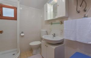 Kúpeľňa v ubytovaní Apartment Kristijan with Balcony + 5 fotografií