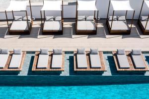 Piscina di Manoula's Beach Mykonos Resort o nelle vicinanze