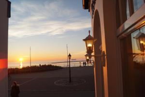 Blick auf den Sonnenuntergang/Sonnenaufgang von des Hotels aus oder aus der Nähe