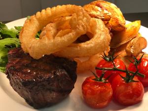 Afbeelding uit fotogalerij van The Half Moon Inn in Ashington