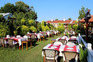 Zahrada ubytování Nerissa Hotel