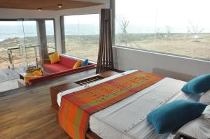 Katil atau katil-katil dalam bilik di Laya Safari Resorts & Spa
